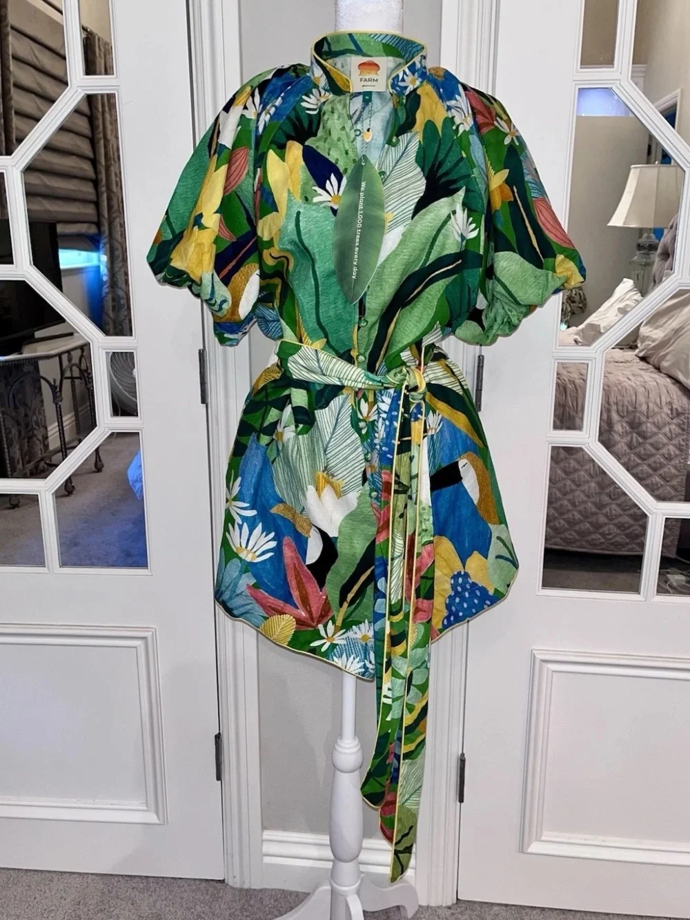 FARM RIO Romper Toucans Linen Blend Belted Green Multicolor - Size Medium NWT